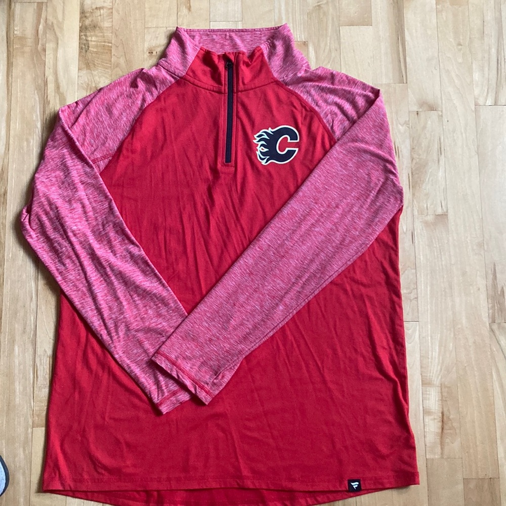 Fanatics Calgary Flames Red Quarter-Zip Pullover with Logo